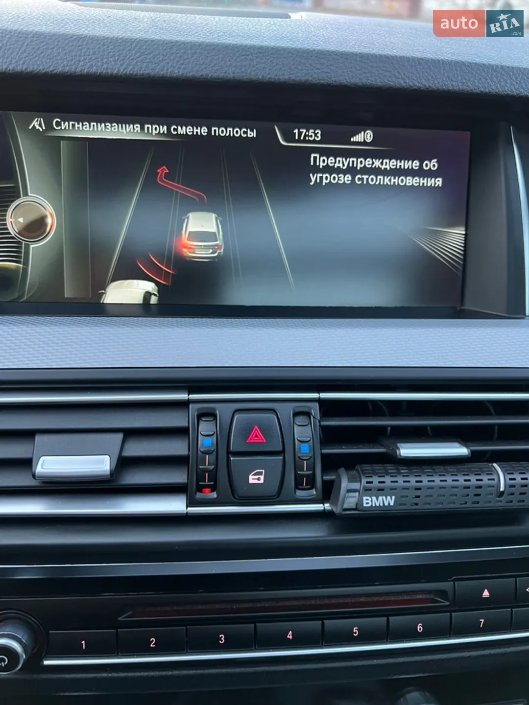 2013 BMW 5er - мініатюра 26