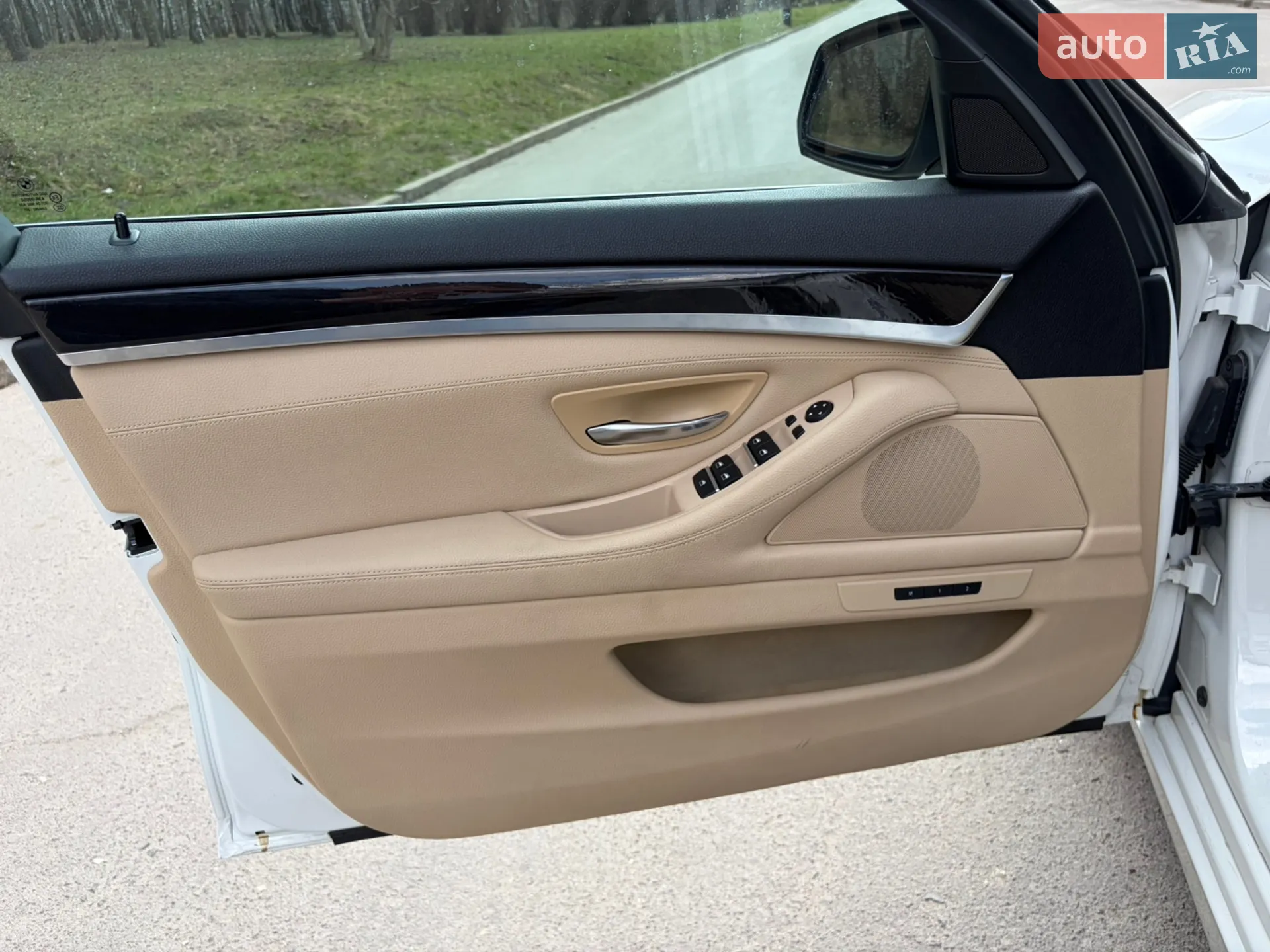 2014 BMW 5er - мініатюра 10