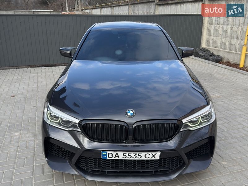 Седан BMW 5 Series 2017 в Кропивницком
