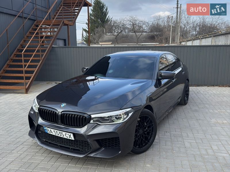 Седан BMW 5 Series 2017 в Кропивницком