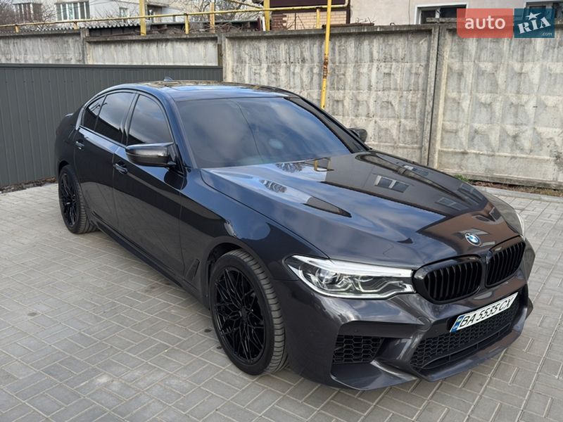 Седан BMW 5 Series 2017 в Кропивницком