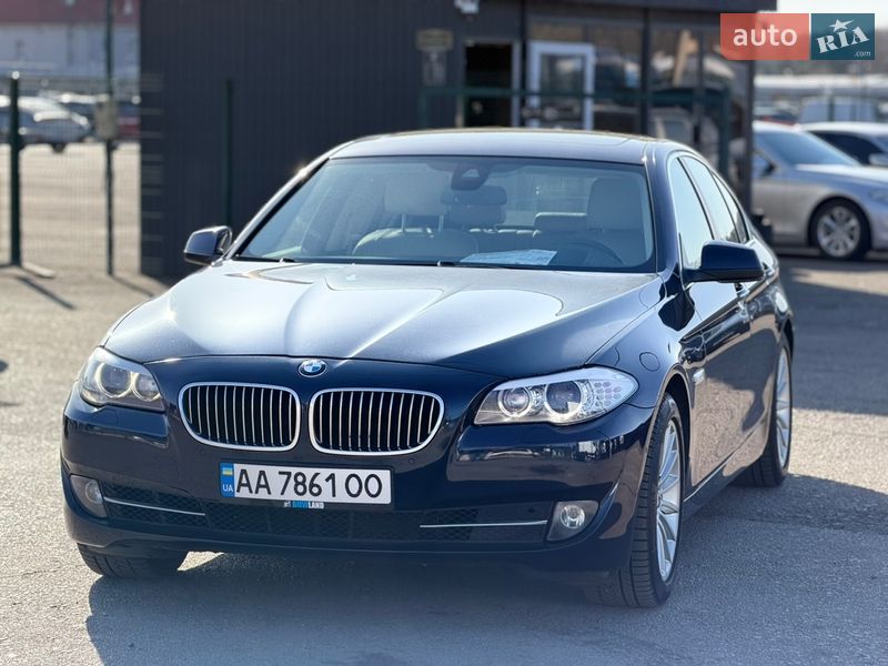 Седан BMW 5 Series 2012 в Киеве