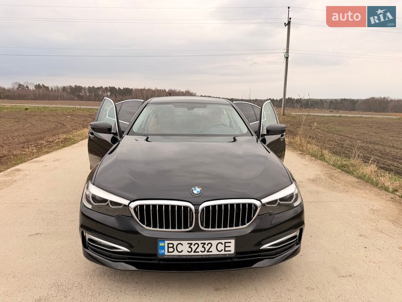 Седан BMW 5 Series 2017 в Львове фото Седан BMW 5 Series 2017 в Львове