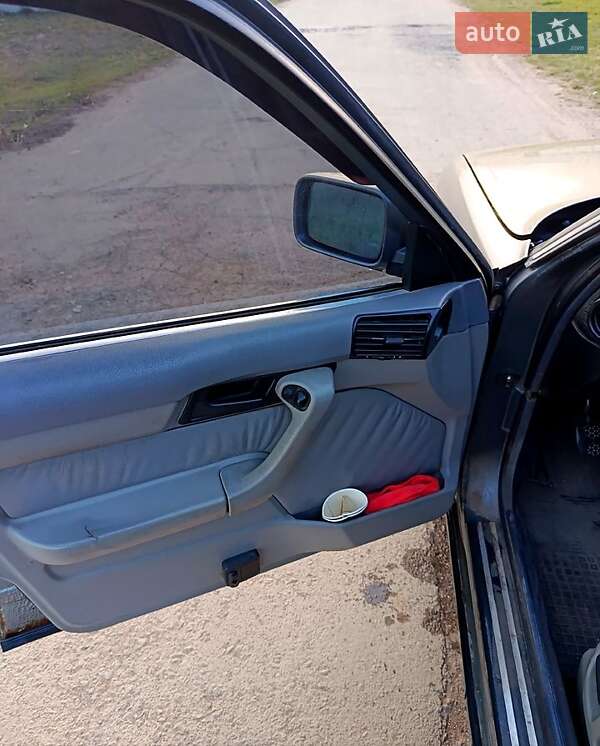 Седан BMW 5 Series 1990 в Очакове