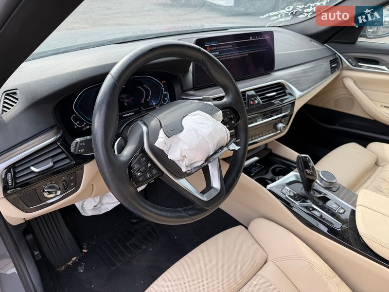 Седан BMW 5 Series 2020 в Ужгороде