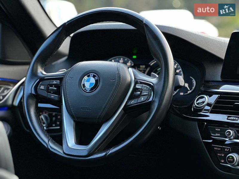 Седан BMW 5 Series 2018 в Києві