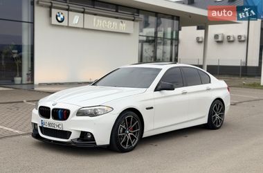 Седан BMW 5 Series 2012 в Ужгороде