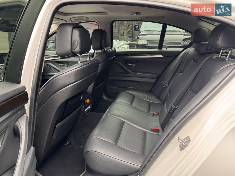 Седан BMW 5 Series 2013 в Одессе