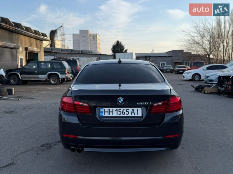 Седан BMW 5 Series 2013 в Одессе