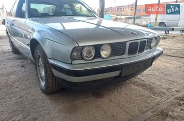 Седан BMW 5 Series 1989 в Хмельницком