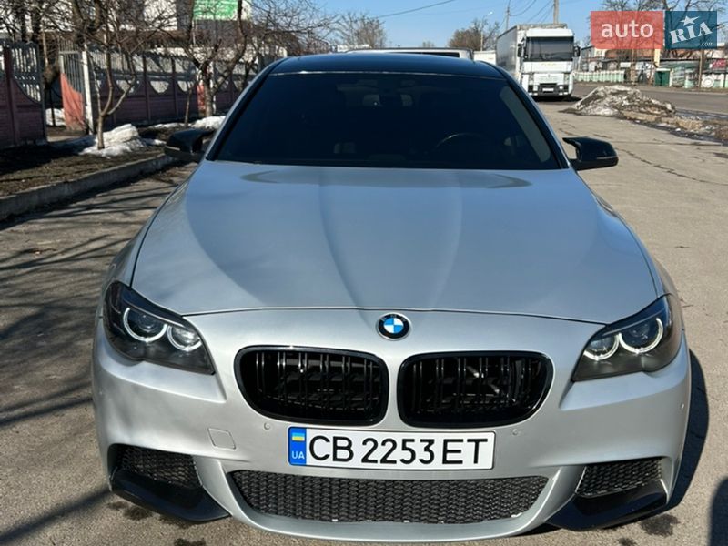 Седан BMW 5 Series 2014 в Чернигове