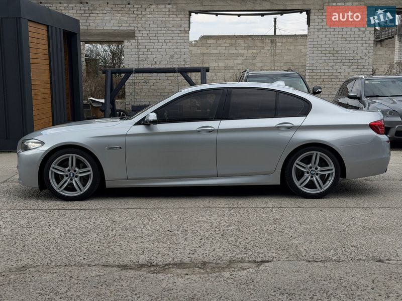 Седан BMW 5 Series 2015 в Житомире