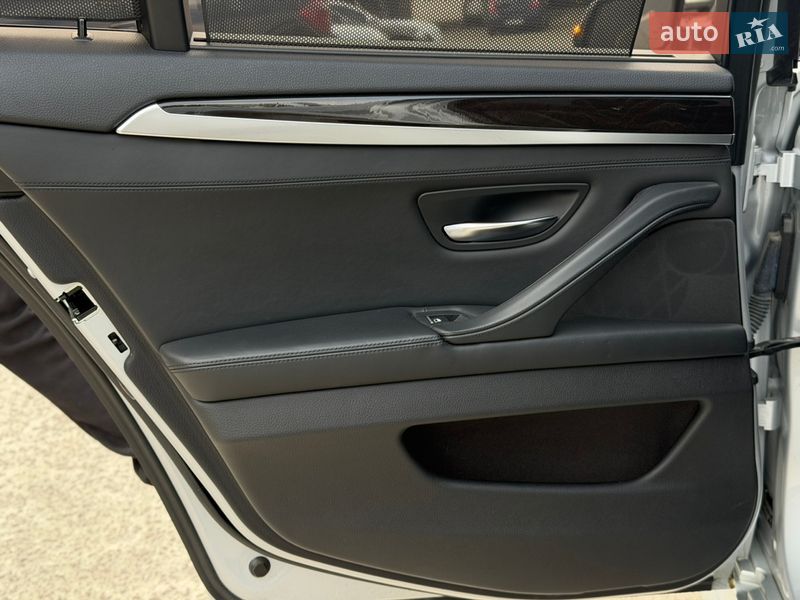 Седан BMW 5 Series 2015 в Житомире