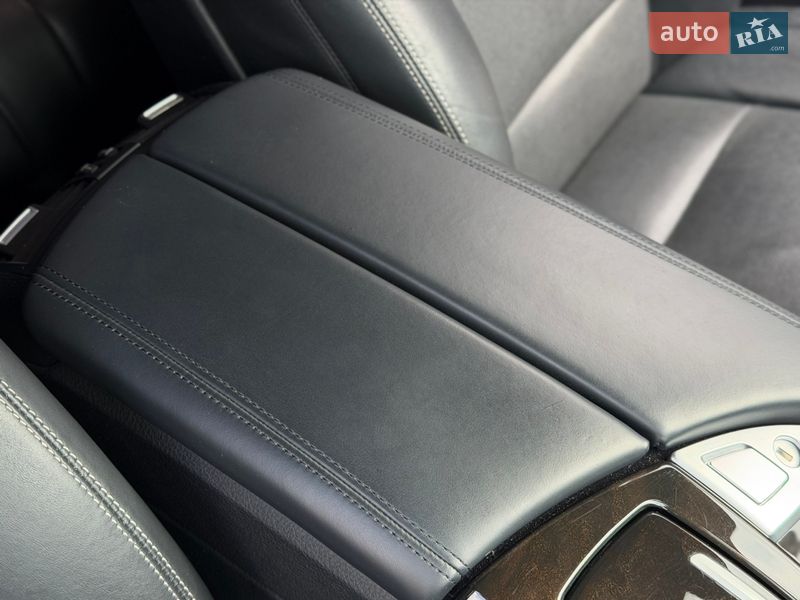 Седан BMW 5 Series 2015 в Житомире