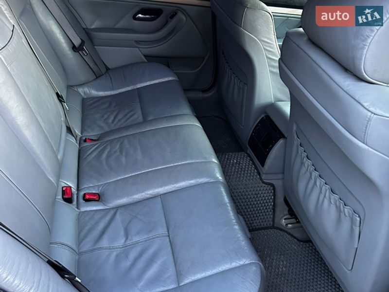 Універсал BMW 5 Series 2001 в Дніпрі