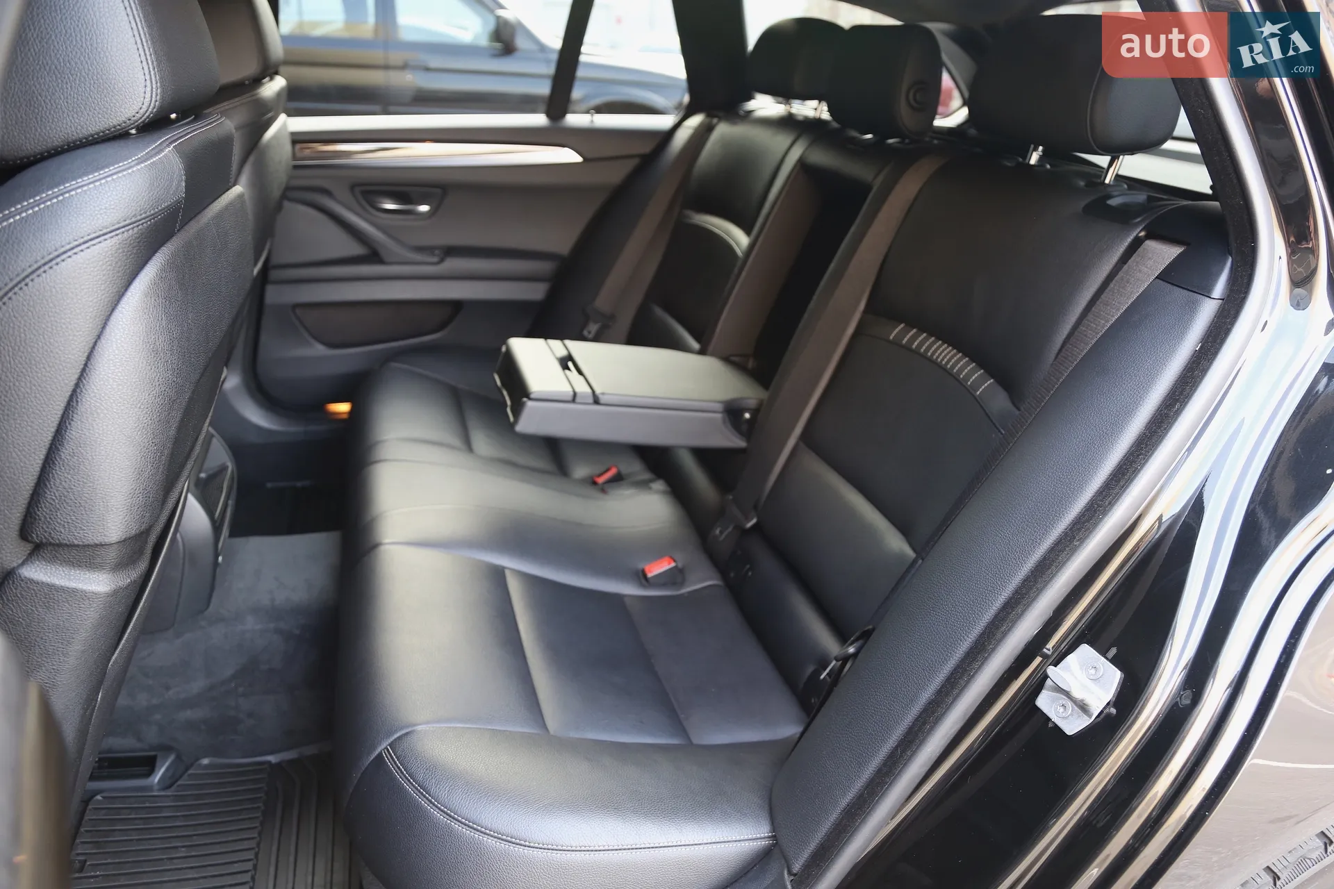 2016 BMW 5er - мініатюра 10