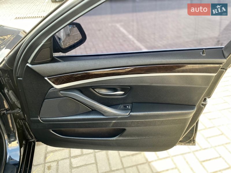 Седан BMW 5 Series 2013 в Хмельницком фото 37 Седан BMW 5 Series 2013 в Хмельницком