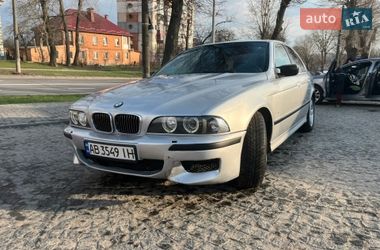 Седан BMW 5 Series 2000 в Хмельницькому