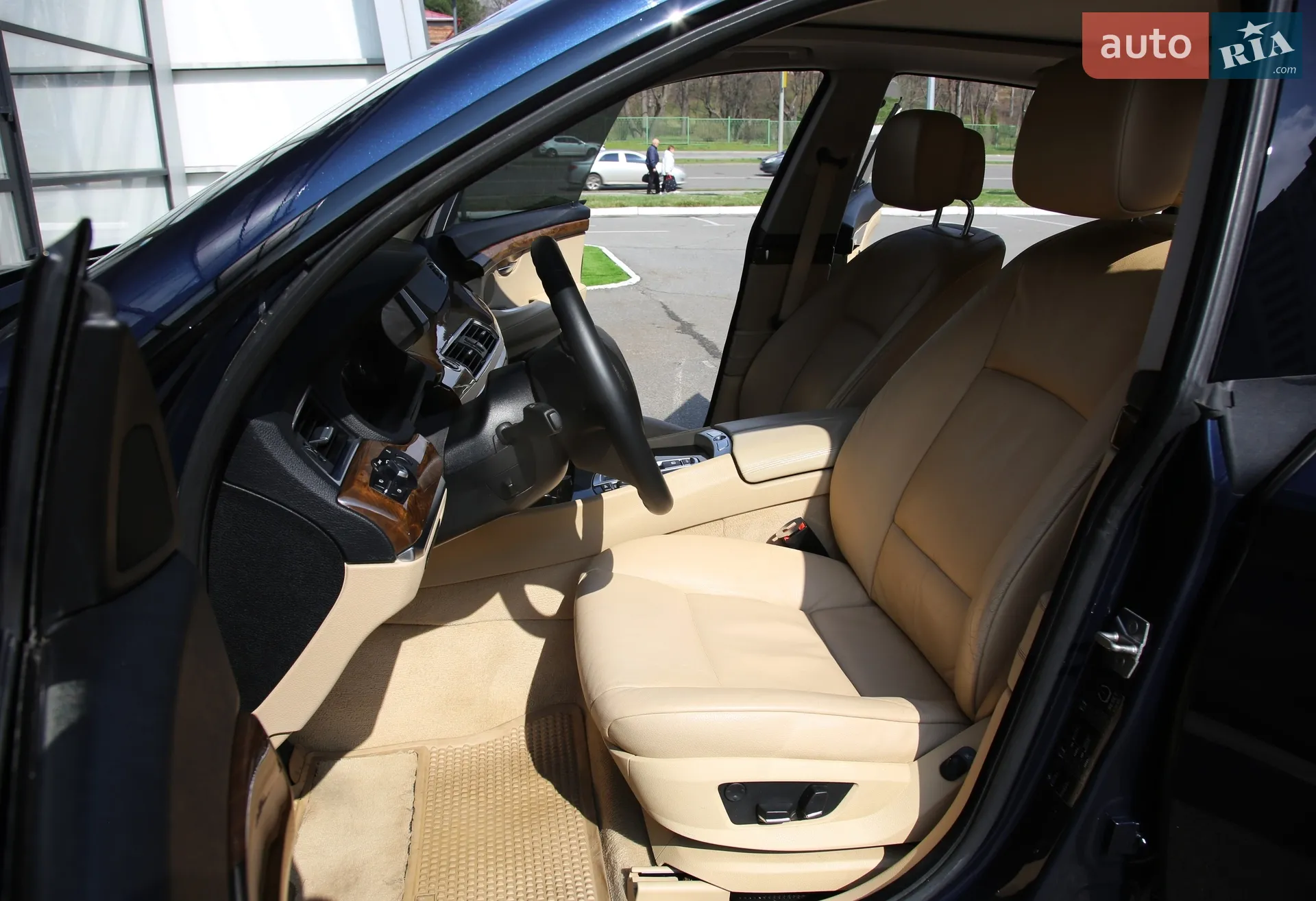 2010 BMW 5er - мініатюра 7