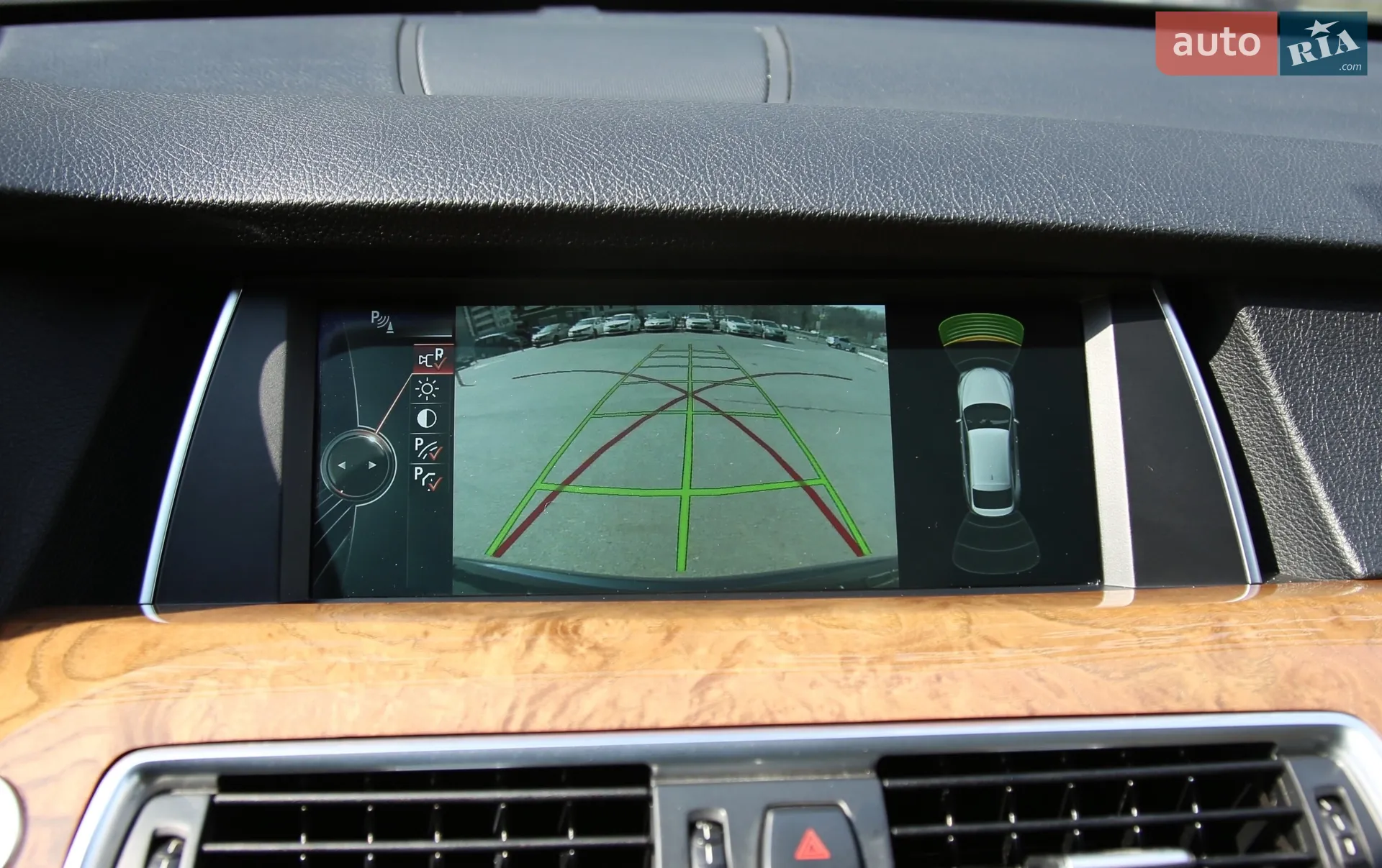 2010 BMW 5er - мініатюра 15