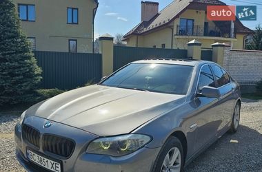 Седан BMW 5 Series 2012 в Львові