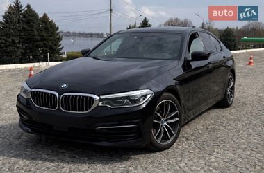 Седан BMW 5 Series 2017 в Днепре