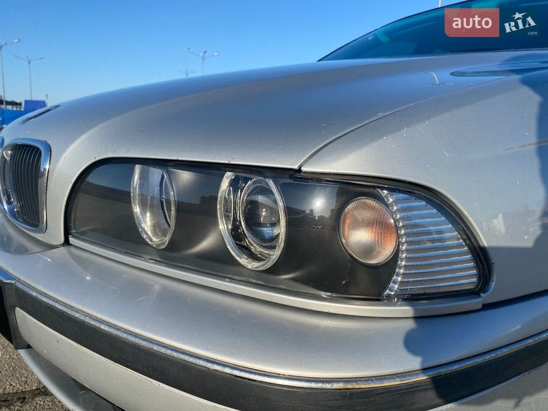 Седан BMW 5 Series 1999 в Харькове