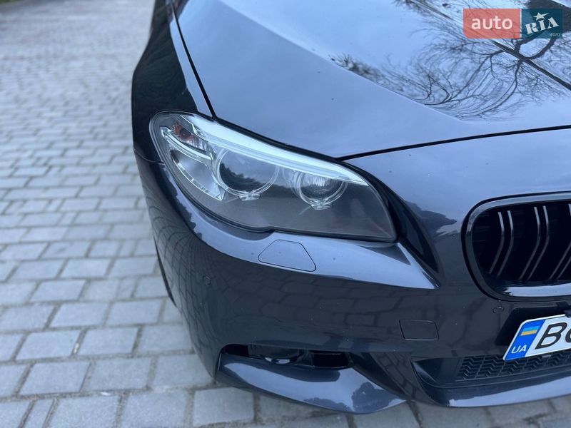 Седан BMW 5 Series 2013 в Самборі