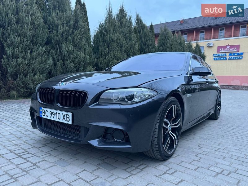 Седан BMW 5 Series 2013 в Самборі