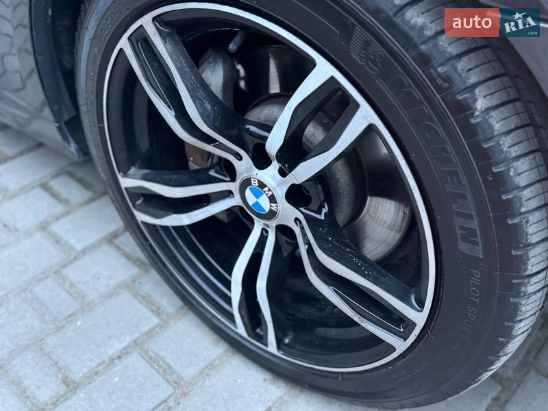 Седан BMW 5 Series 2013 в Самборі