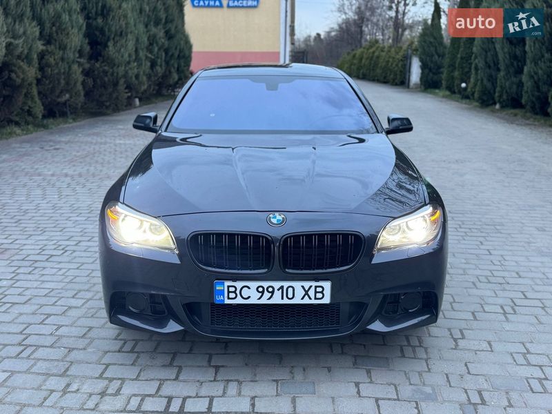 Седан BMW 5 Series 2013 в Самборі
