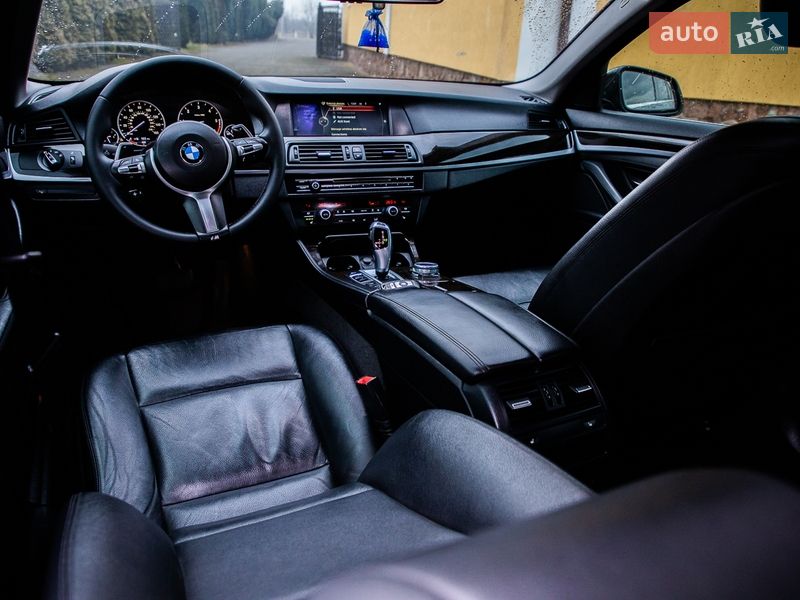 Седан BMW 5 Series 2013 в Самборі