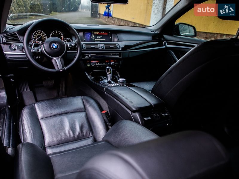 Седан BMW 5 Series 2013 в Самборі