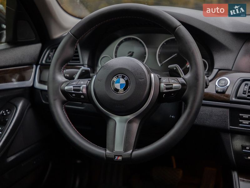 Седан BMW 5 Series 2013 в Самборі