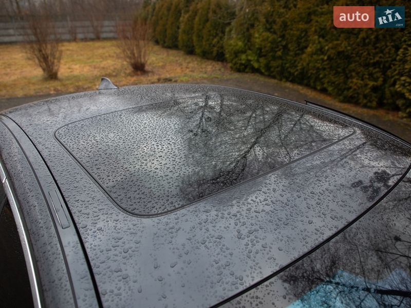 Седан BMW 5 Series 2013 в Самборі