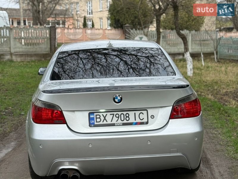 Седан BMW 5 Series 2004 в Чернівцях