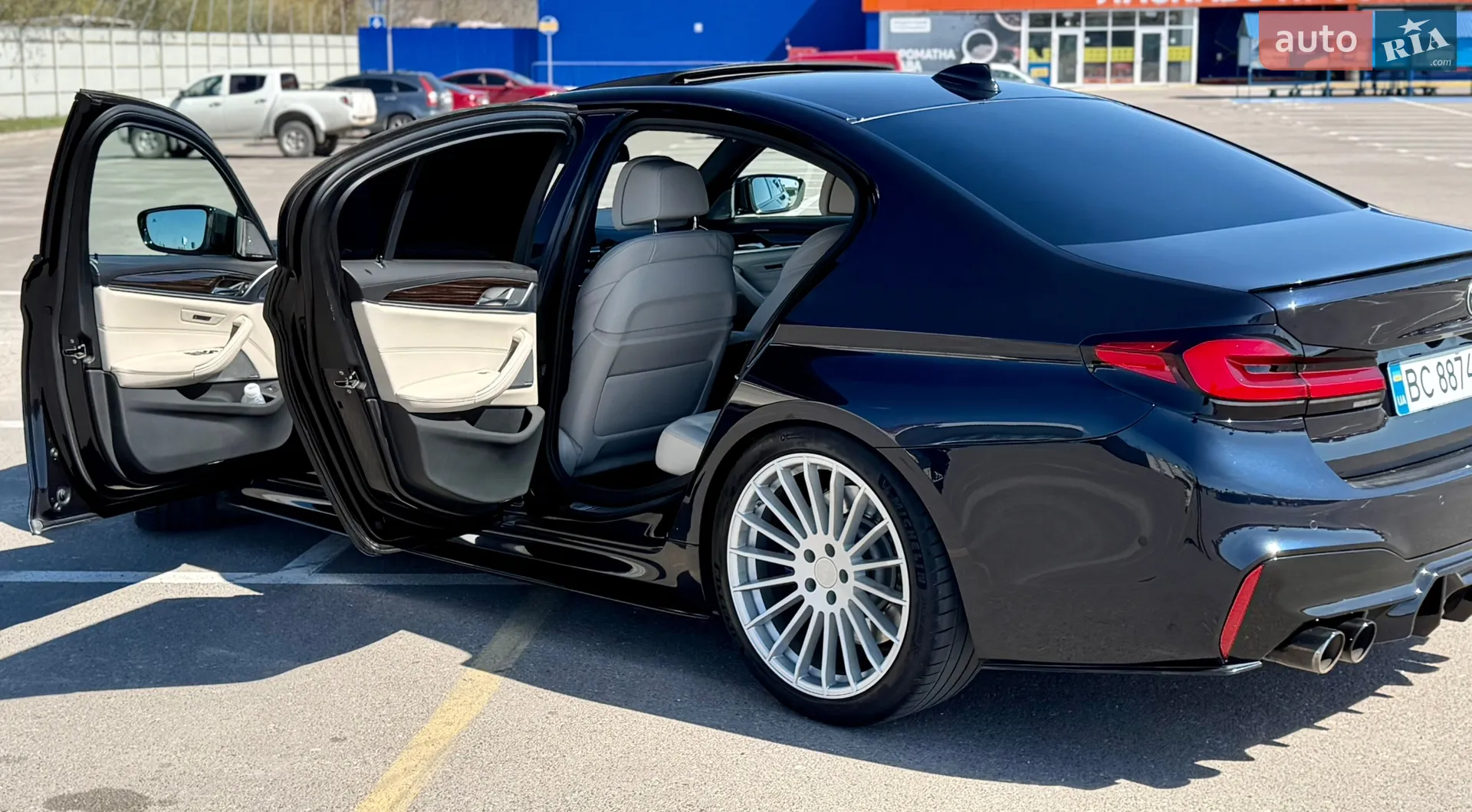 2020 BMW 5er - мініатюра 5