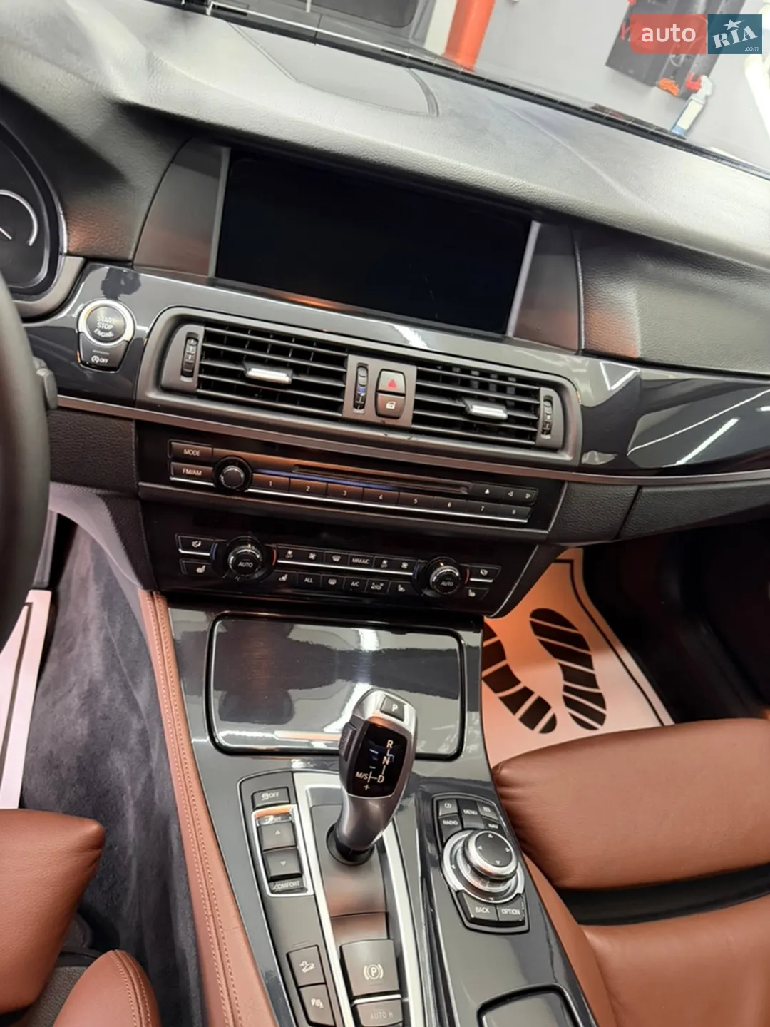 2012 BMW 5er - мініатюра 38