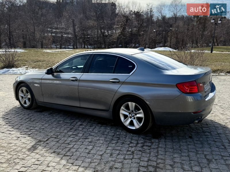Седан BMW 5 Series 2012 в Каневе фото 12 Седан BMW 5 Series 2012 в Каневе