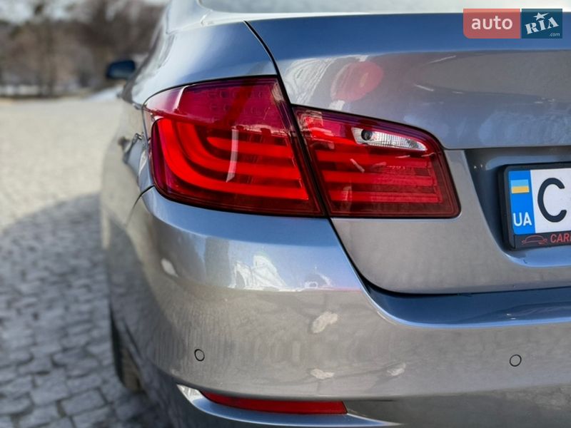 Седан BMW 5 Series 2012 в Каневе фото 30 Седан BMW 5 Series 2012 в Каневе