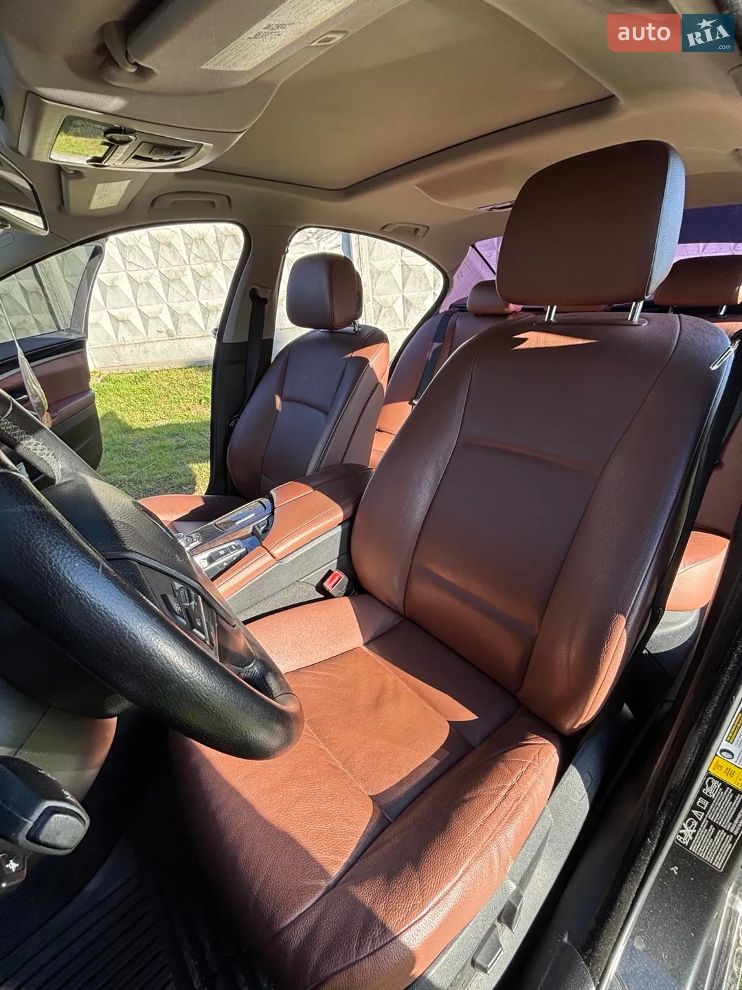 2011 BMW 5er - мініатюра 4