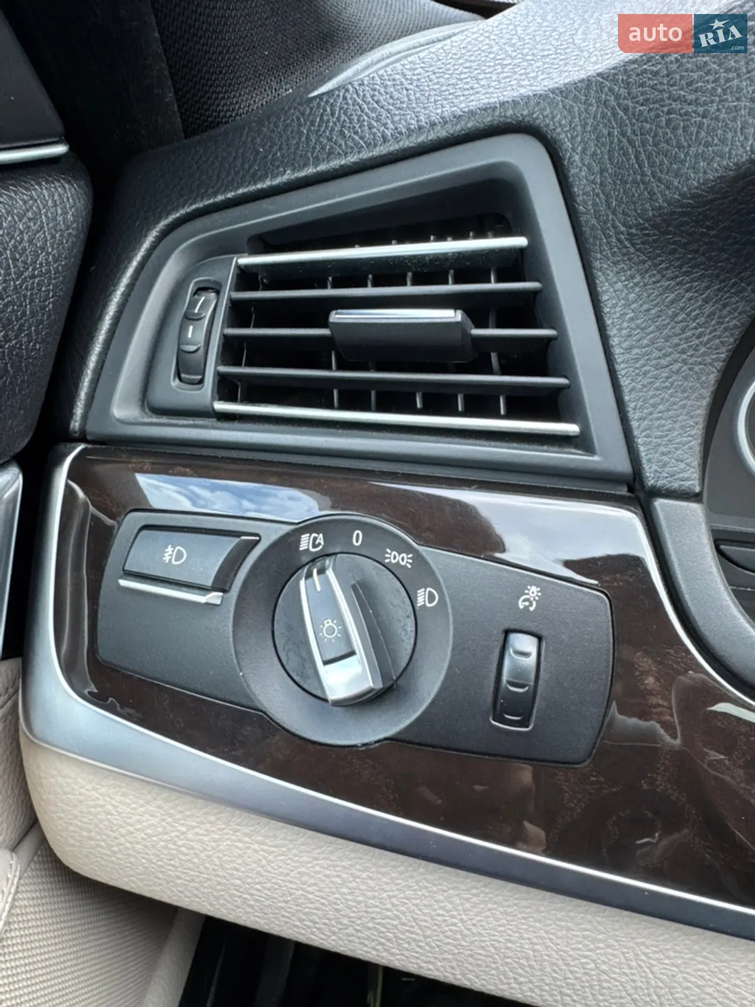 2012 BMW 5er - мініатюра 19