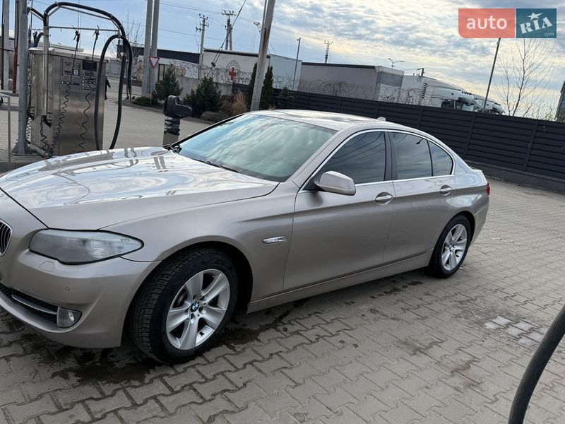 Седан BMW 5 Series 2012 в Києві