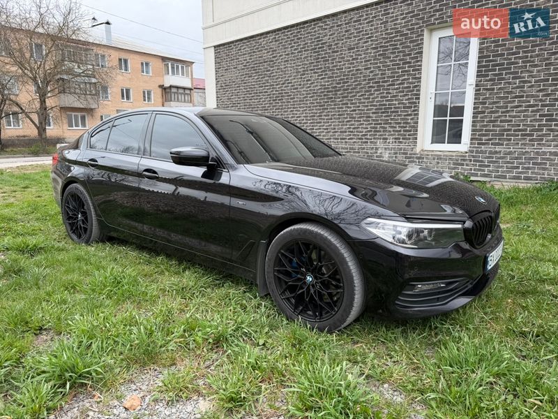 Седан BMW 5 Series 2017 в Чемеровцах