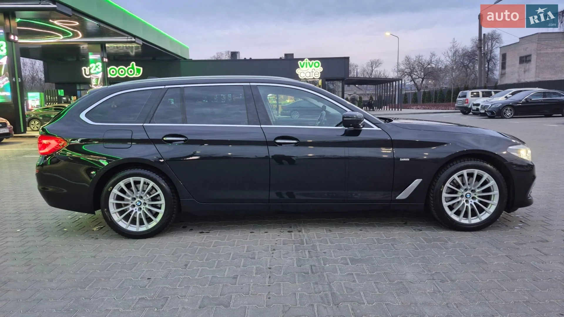 2017 BMW 5er - мініатюра 25