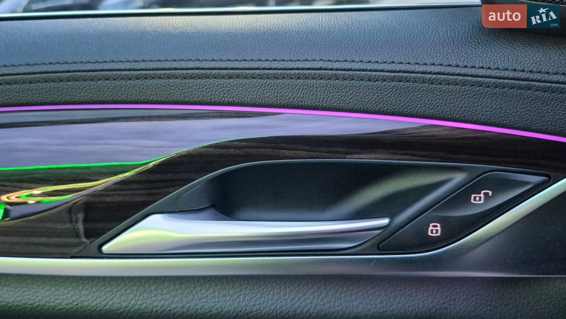 2017 BMW 5er - мініатюра 38