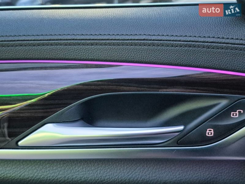 Универсал BMW 5 Series 2017 в Одессе