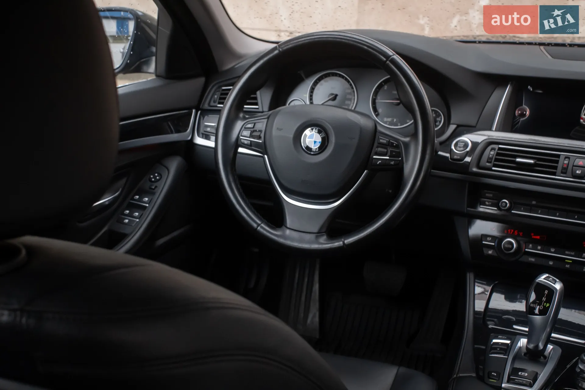 2017 BMW 5er - мініатюра 16