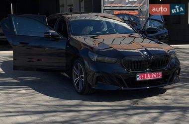 Седан BMW 5 Series 2023 в Запорожье
