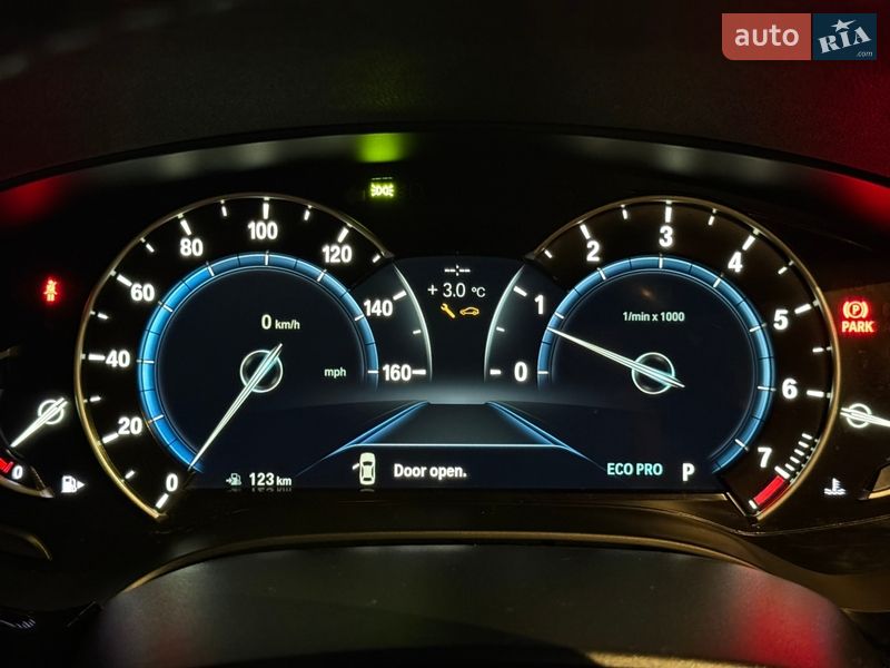 Седан BMW 5 Series 2017 в Львове фото 28 Седан BMW 5 Series 2017 в Львове